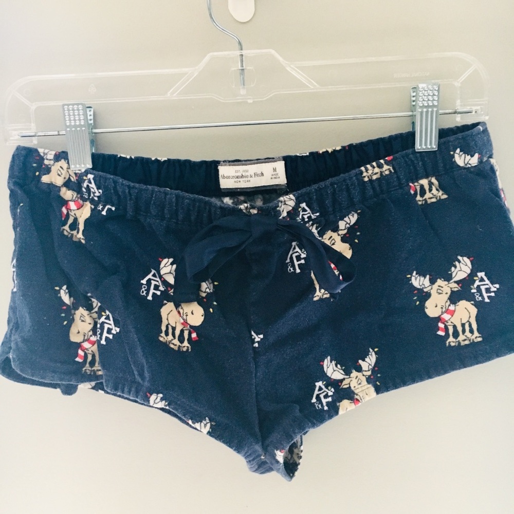 ⭐️ Festive Moose Abercrombie Sleep Shorts ⭐️